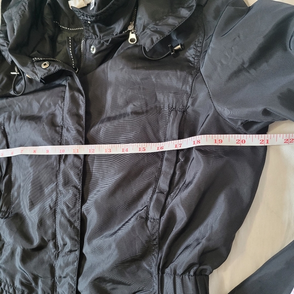 Zara Basic Black Coat Jacket with Removable and Adjustable Hood Size Large - Picture 10 of 11